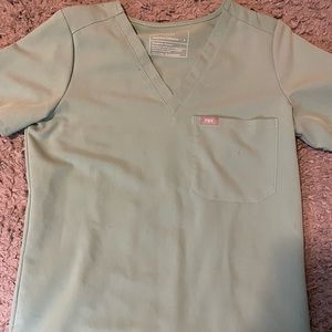 Figs Catarina one pocket scrub top